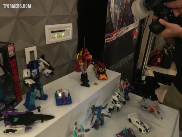 SDCC 2017   Power Of The Primes Photos From The Hasbro Breakfast Rodimus Prime Darkwing Dreadwind Jazz More  (18 of 105)